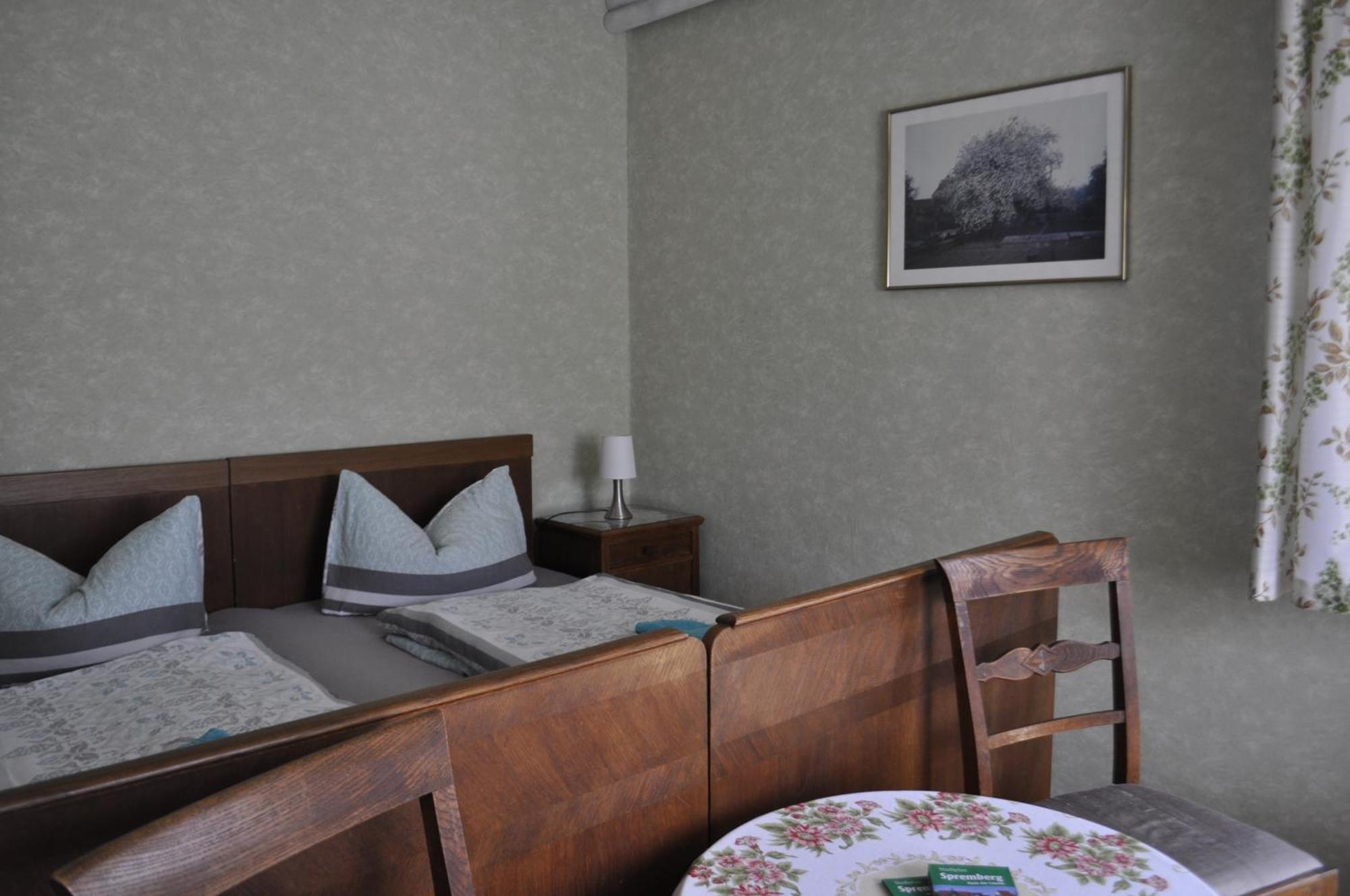 Historische Ferienwohnung Шпремберг Екстериор снимка